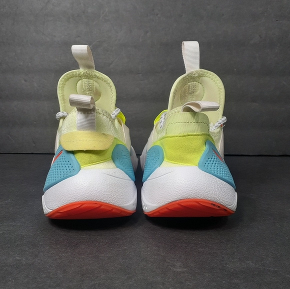 Nike Huarache E.D.G.E. Premium 'Barely Volt' Sneakers 7 - Picture 6 of 8